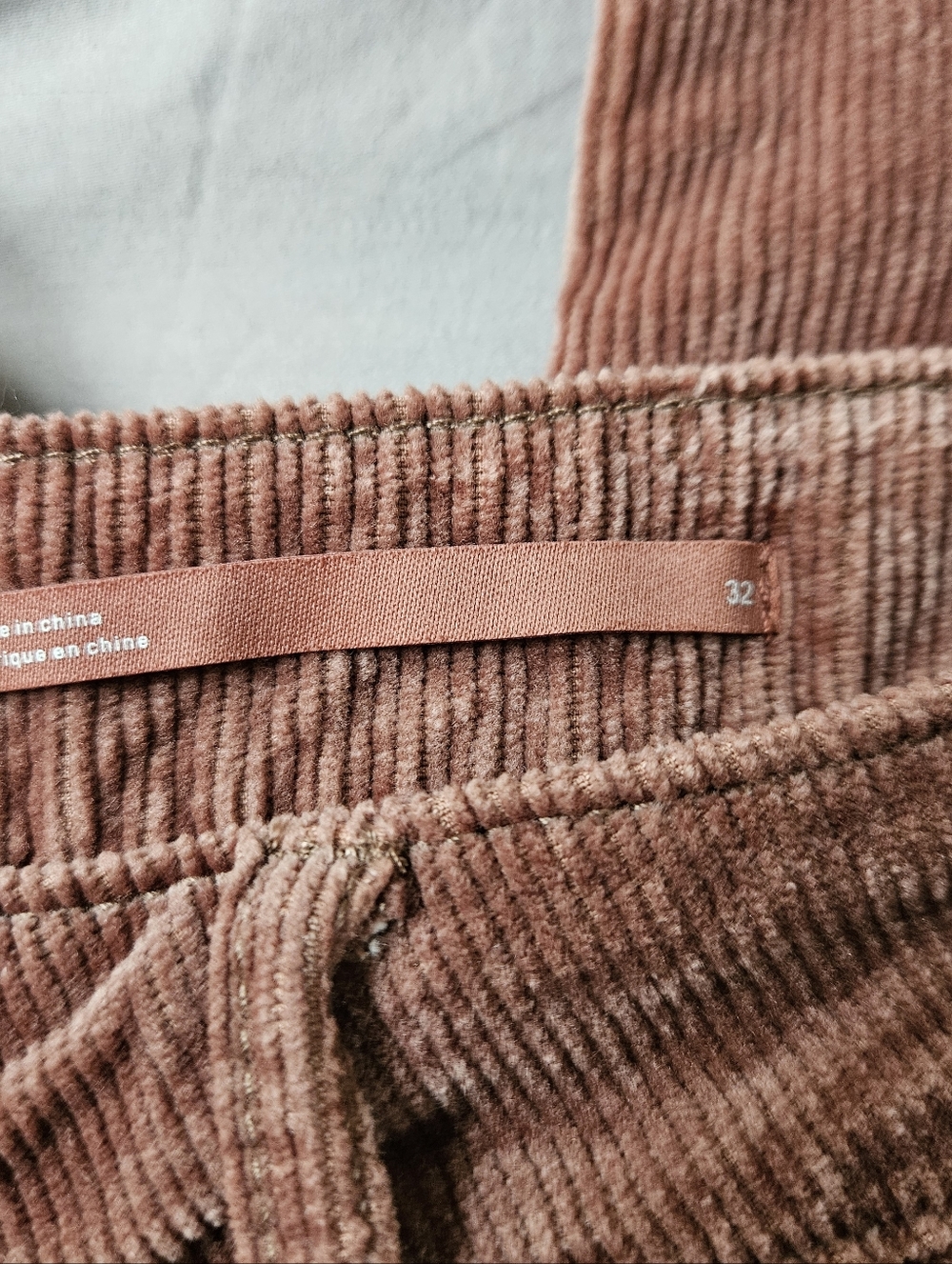 Pilcro Ultra High-Rise Cropped Wide-Leg Corduroy Pants - Size 32 - Picture 3 of 5